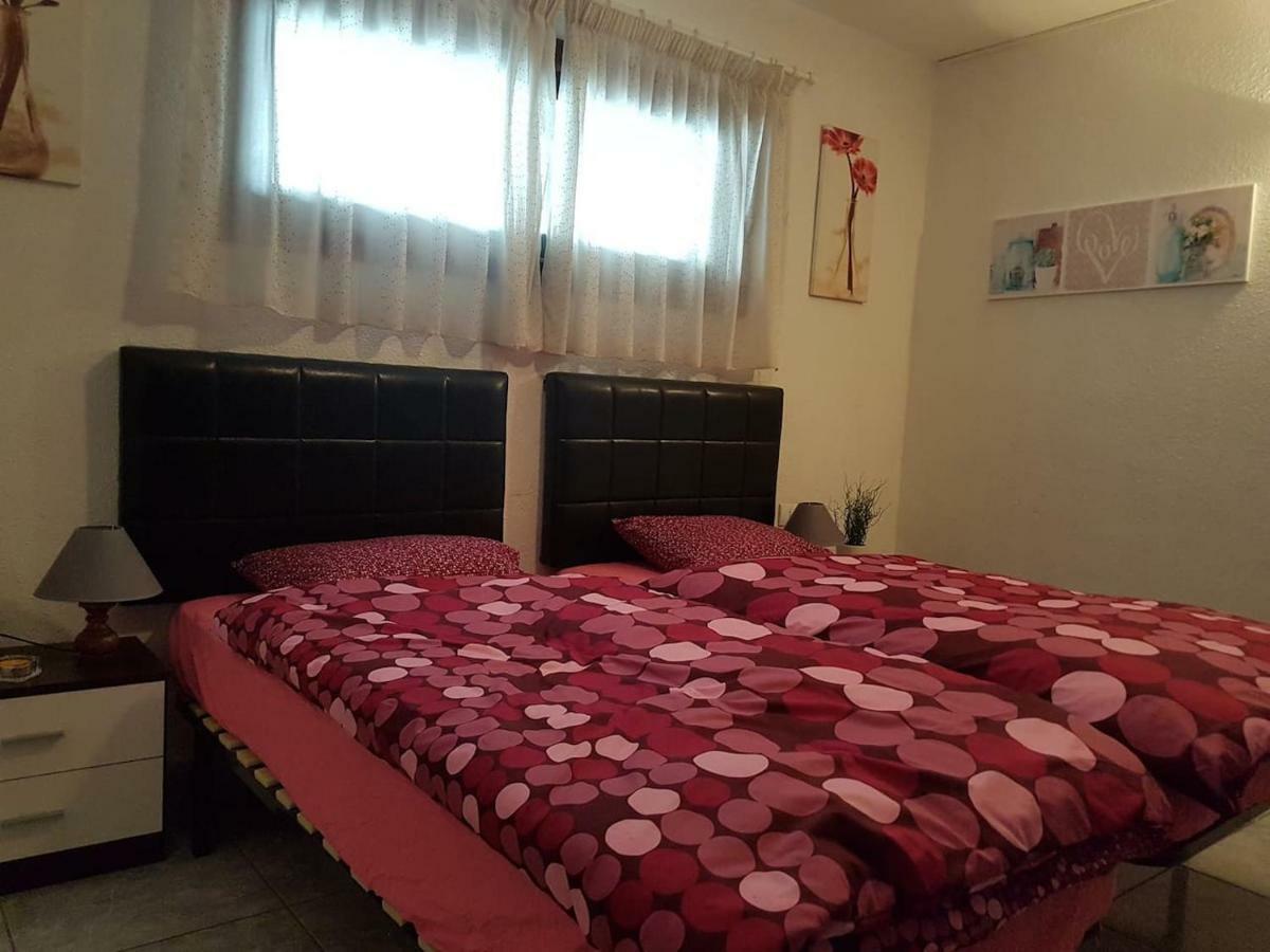 San Marino With Heated Pool, Only 450 Meters To The Beach, Wifi أرونا المظهر الخارجي الصورة