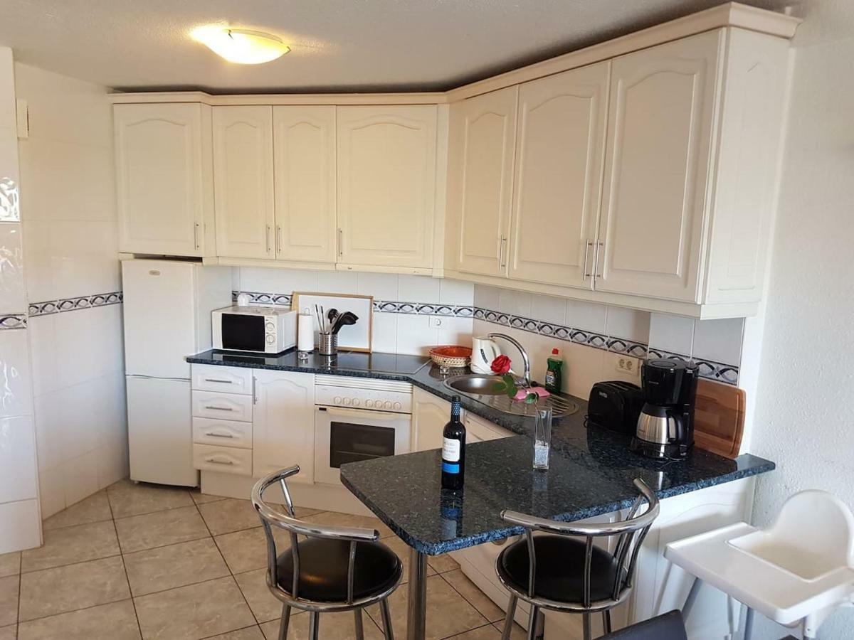 San Marino With Heated Pool, Only 450 Meters To The Beach, Wifi أرونا المظهر الخارجي الصورة