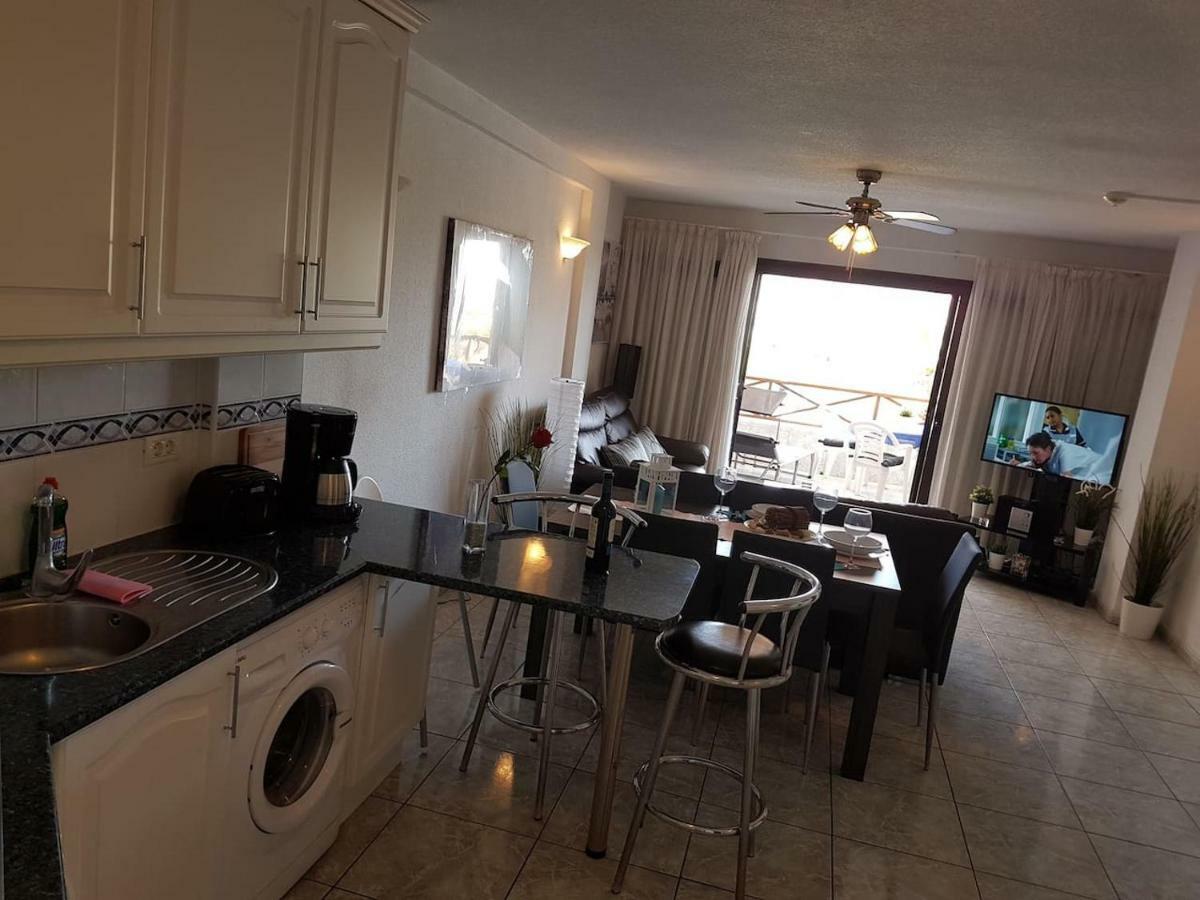 San Marino With Heated Pool, Only 450 Meters To The Beach, Wifi أرونا المظهر الخارجي الصورة